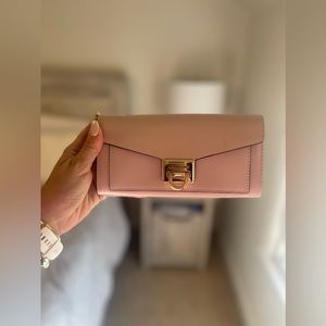 MICHAEL KORS | wristlet wallet NWOT